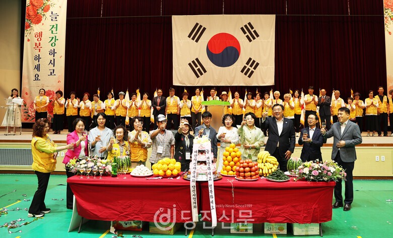 당진서 32년 이어온 어르신 공경..&lsquo;은빛님 합동생신잔치&rsquo; 개최